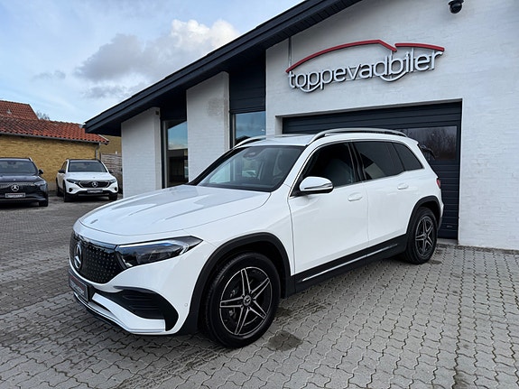 Mercedes EQB250+