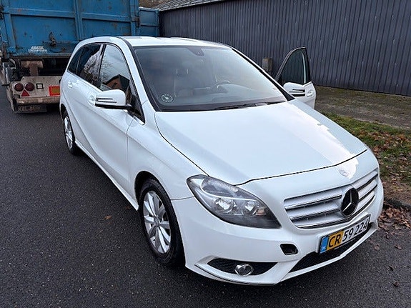 Mercedes B200