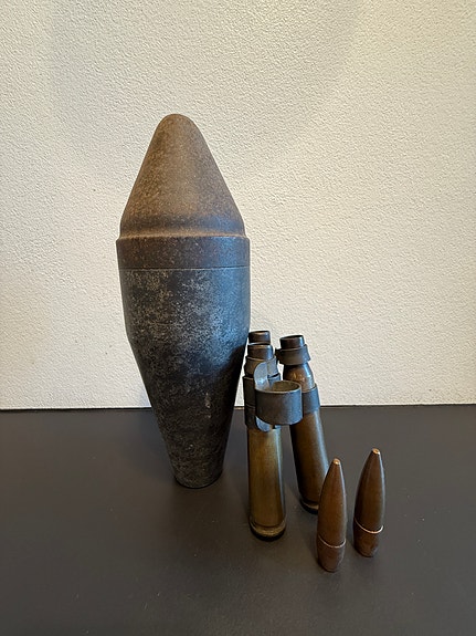 Product image 1 of 5