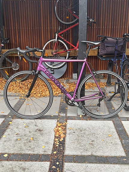 Product image 1 of 6