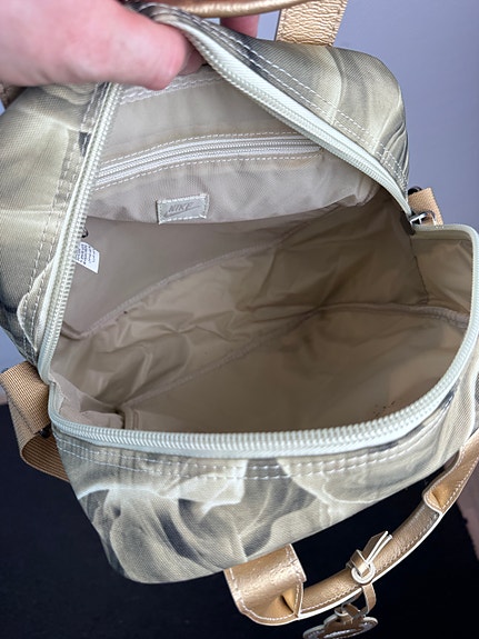 Product image 11 of 12