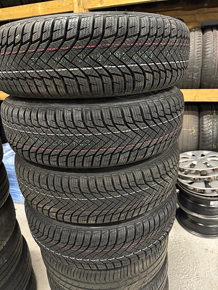 Product image 1 of 9