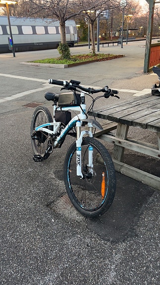 Product image 6 of 7