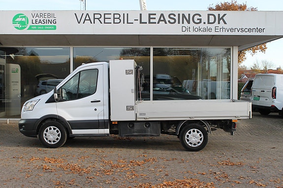Ford Transit 350 L2 Chassis