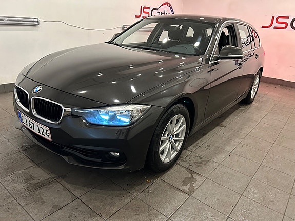 BMW 320i