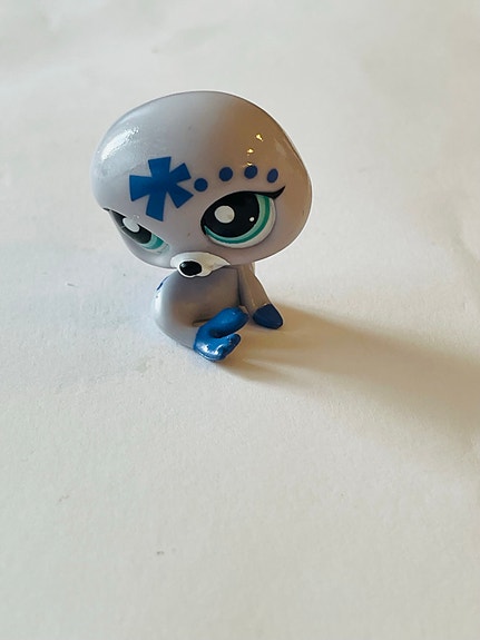 Product image 1 of 2