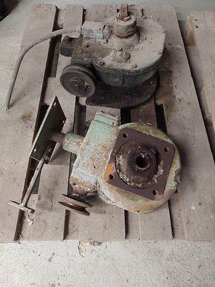 Product image 1 of 2