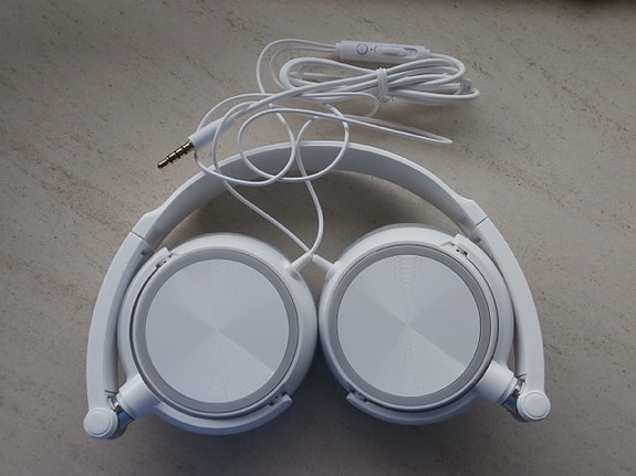 Product image 1 of 2