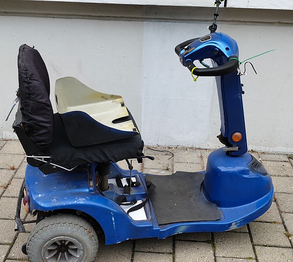 Product image 1 of 6