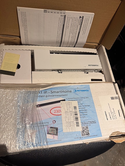 Product image 1 of 3