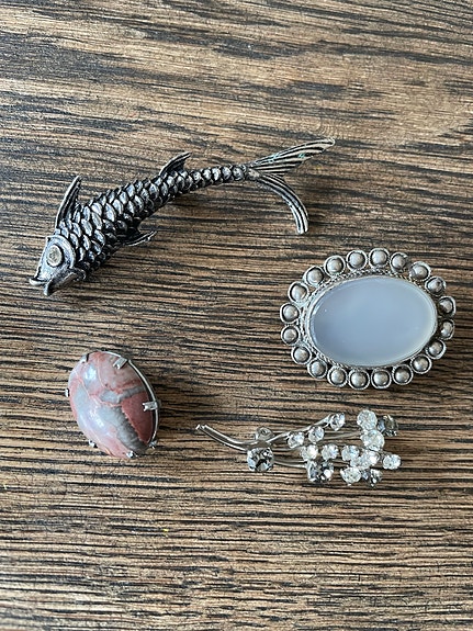 Product image 1 of 2