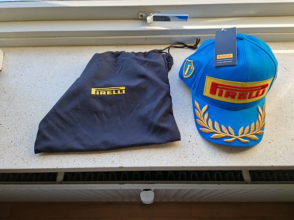 Product image 1 of 6