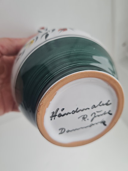 Product image 12 of 33