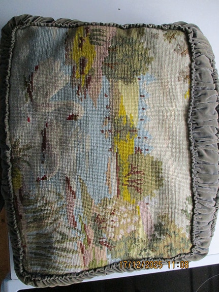 Product image 12 of 13