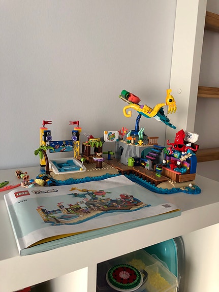 Product image 1 of 2