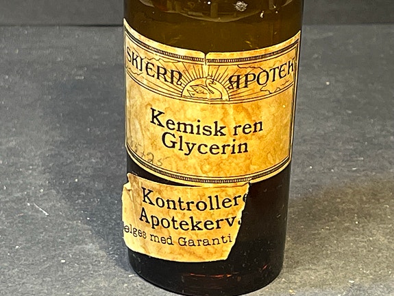 Product image 13 of 34
