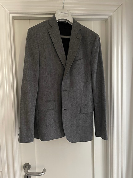 Product image 1 of 6