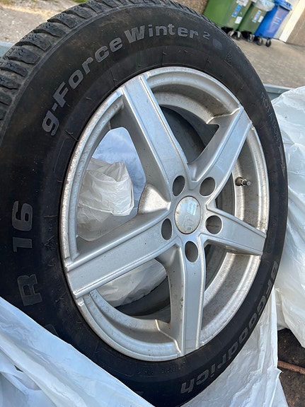 Product image 2 of 9