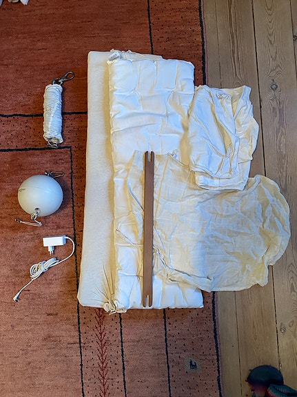 Product image 1 of 2