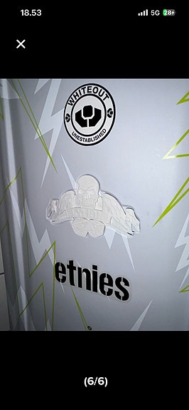 Product image 12 of 63
