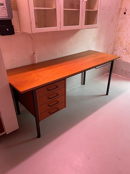 Product image 74 of 99