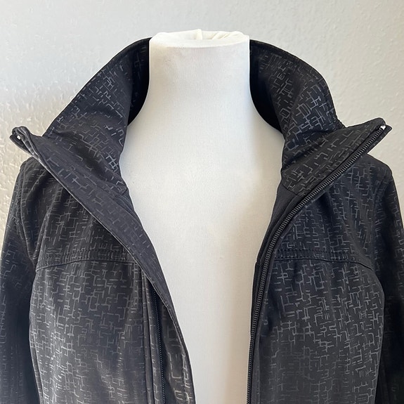 Product image 3 of 12
