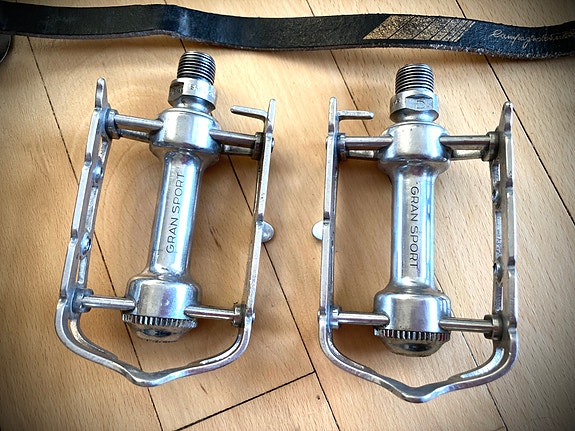 Product image 14 of 22