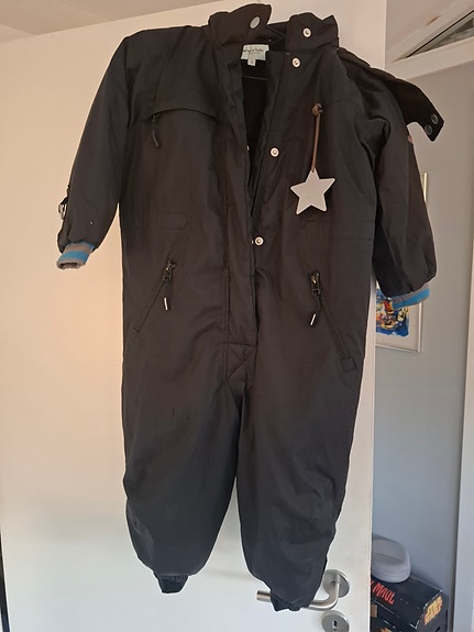 Product image 1 of 9