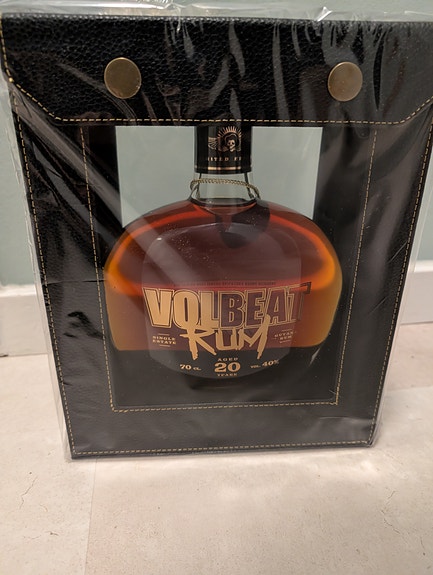 Product image 1 of 3