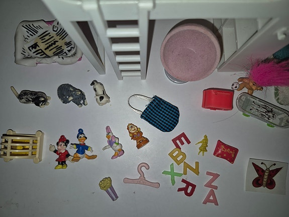 Product image 9 of 9