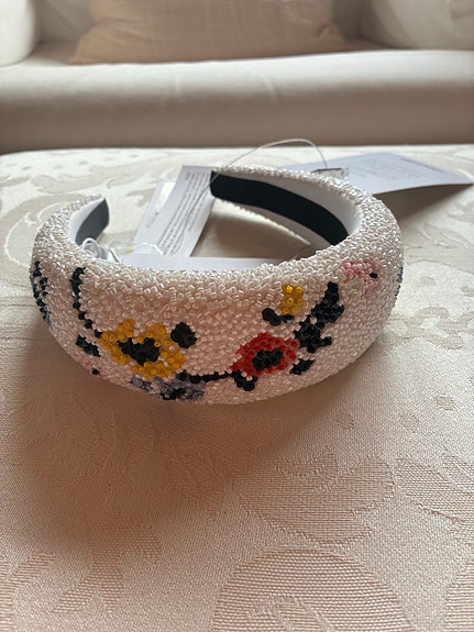 Product image 1 of 8