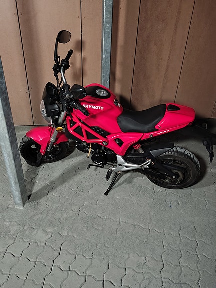 Product image 2 of 4