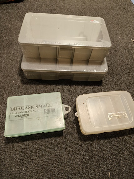 Product image 1 of 3