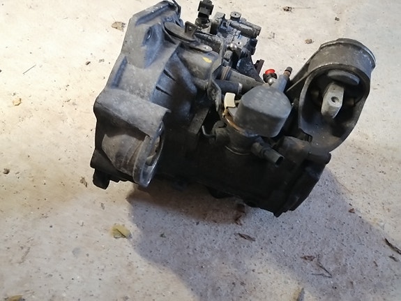 Product image 1 of 4