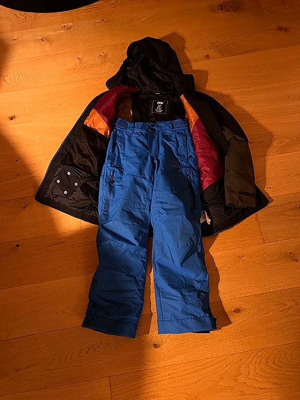 Product image 1 of 5