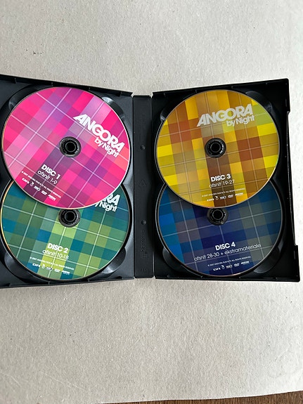 Product image 3 of 3