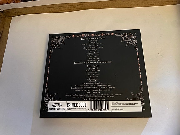 Product image 2 of 6