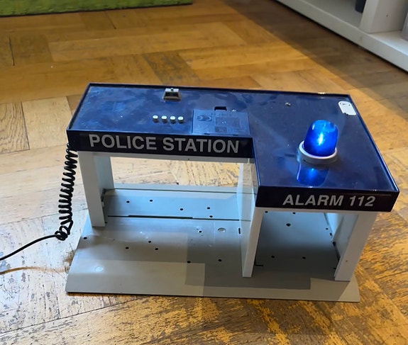 Product image 1 of 2