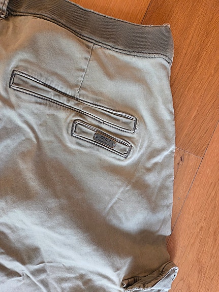 Product image 16 of 18