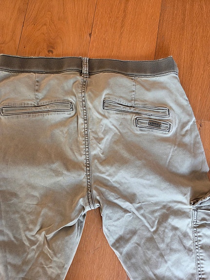 Product image 15 of 18