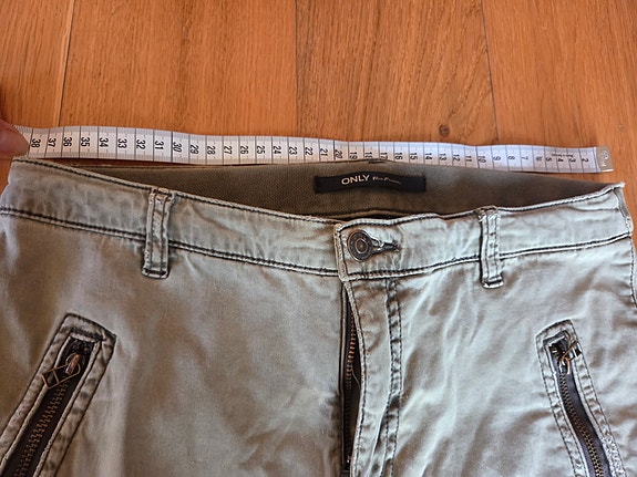 Product image 12 of 18