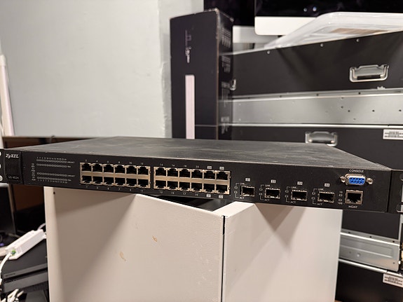 Product image 1 of 6