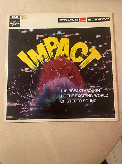 Product image 1 of 3