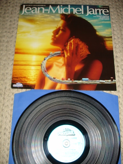 Product image 1 of 4