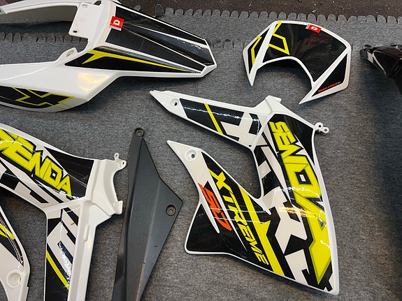 Product image 3 of 9