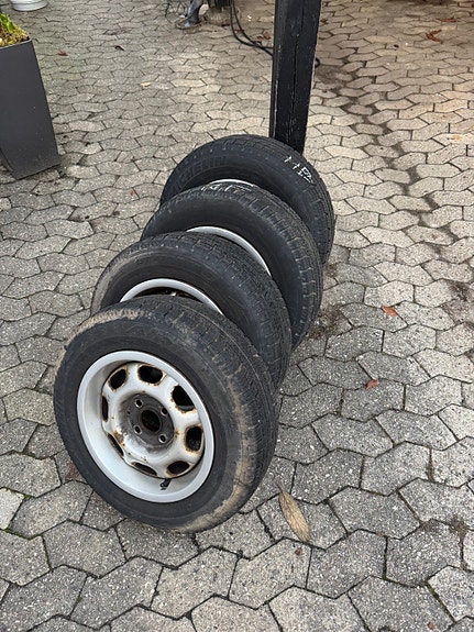 Product image 1 of 5