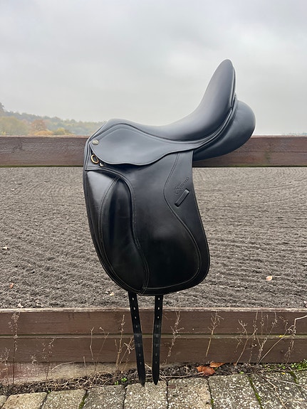 Product image 1 of 8