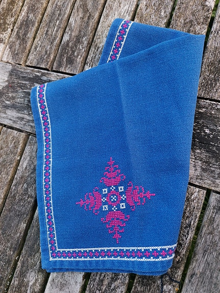 Product image 1 of 7