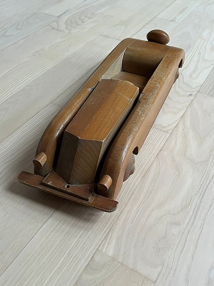 Product image 1 of 3