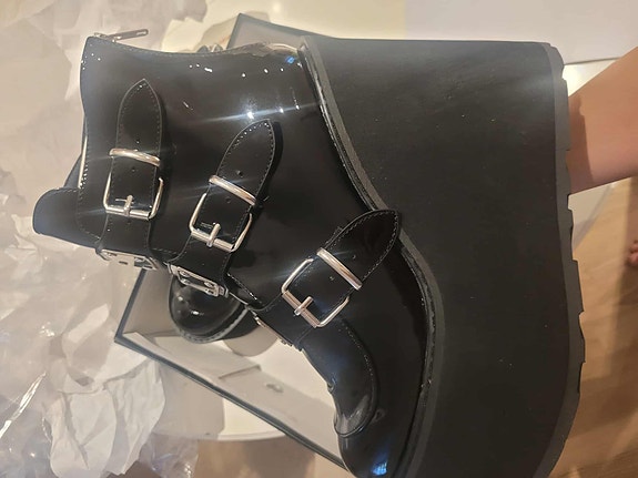Product image 6 of 9